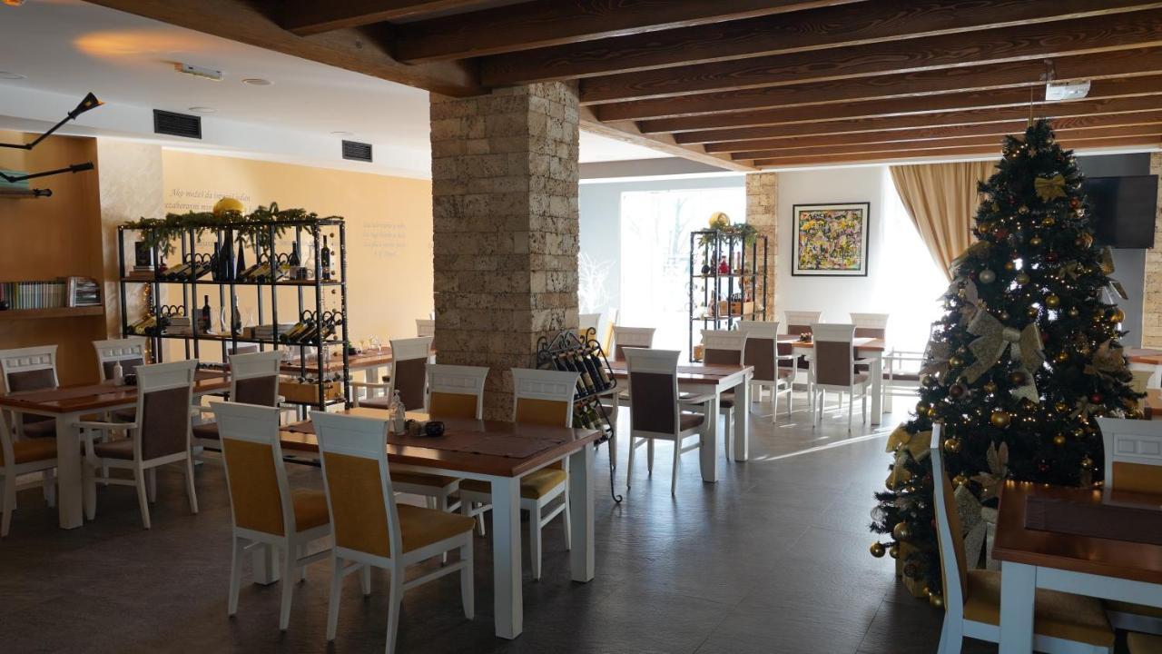 Hotel Serdar โมจโคแวก ภายนอก รูปภาพ