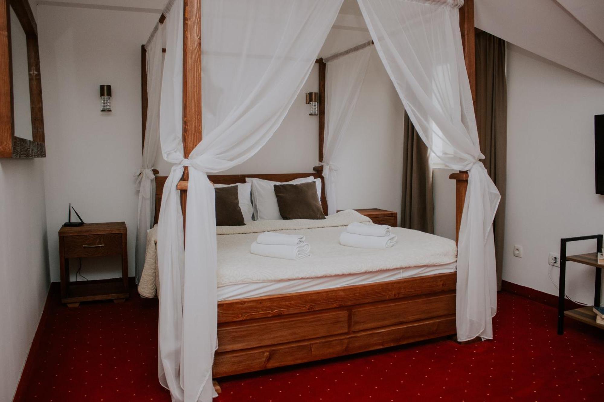 Hotel Serdar โมจโคแวก ภายนอก รูปภาพ